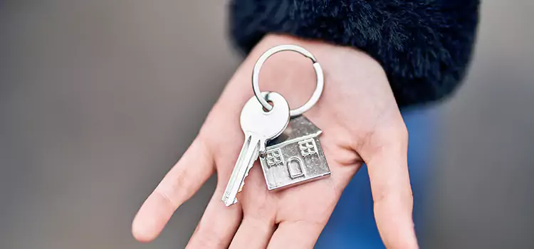 Trusted Broken Key Extraction Euclid